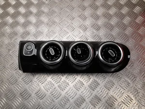 Mercedes-Benz A 177 680 98 00, A 177 905 10 01 / A1776809800, A1779051001 CLA X118 (shooting brake) 2020 Évent Central