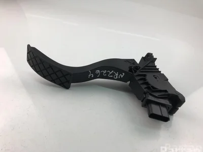 Volkswagen 5Q1723503H PASSAT (3G2) 2017 Akseleratoriaus pedalas - Nuotrauka 1