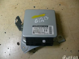 Toyota 89650-0D250 / 896500D250 YARIS (_P13_) 2011 Unité de contrôle de la direction assistée