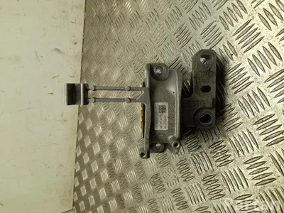 Audi 2Q0 199 262 AT / 2Q0199262AT A1 Sportback 2019 Variklio tvirtinimas - Paveiksliukas 1