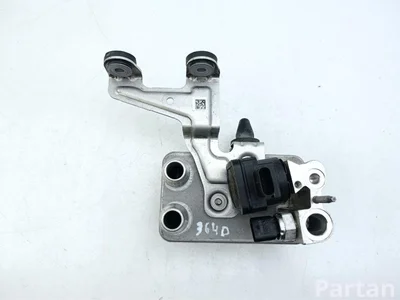 Mercedes-Benz A2978305403 EQS SUV (X296) 2023 Alyvos aušintuvas, automatinė transmisija - Paveiksliukas 1