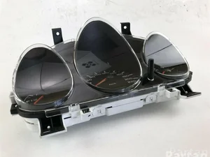 Mitsubishi MR951770 COLT VI (Z3_A, Z2_A) 2007 Tableau de bord