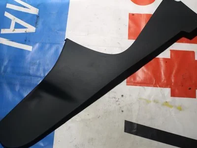 Volvo 31348865 S60 II 2016 Garniture de panneau latéral - Image 1