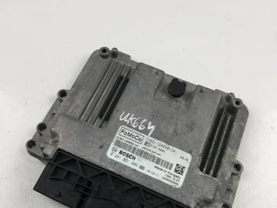 Ford CV6Q-12A650-CA; 0281031006 / CV6Q12A650CA, 0281031006 FOCUS III 2013 Unité de contrôle moteur - Image 1