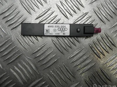 Audi 4M0 035 504 / 4M0035504 Q8 e-tron 2023 Antenne - Image 1