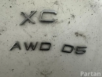 Volvo XC70 II 2009 Badge/ Emblem - Image 1