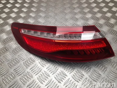 Mercedes-Benz A 238 906 20 01 / A2389062001 E-CLASS Coupe (C238) 2018 Piloto posterior - Imagen 1