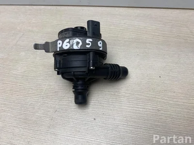 BMW 8651287 3 (G20) 2021 Pompa wody - Zdjęcie 1