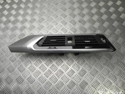 BMW 9371467 X4 (G02) 2019 Évent Central - Image 1