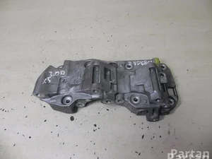 BMW 8506863 X5 (F15, F85) 2014 Support