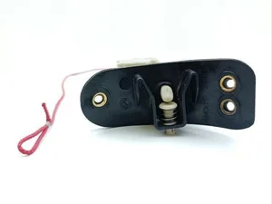 Maserati 60682498 GRAN TURISMO 2011 Verrouillage du bouchon du réservoir