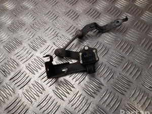 Lexus 8J2711, B171439-2 / 8J2711, B1714392 ES VII XZ10 2019 Capteur