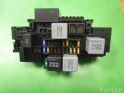 MERCEDES-BENZ A 222 906 32 02 / A2229063202 C-CLASS (W205) 2016 Fuse Box