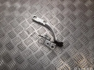 Toyota 11R Camry XV70 2020 Charnière