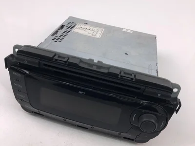 Seat 6J1035153F IBIZA IV (6J5, 6P1) 2010 Radio / lecteur CD - Image 1