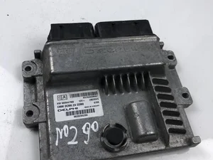 Peugeot 9809447980; 9830285280 / 9809447980, 9830285280 5008 2012 Unité de contrôle moteur