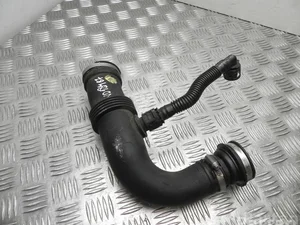 Ford M1DA FOCUS III Turnier 2012 Prise d'air / Conduit d'air d'admission