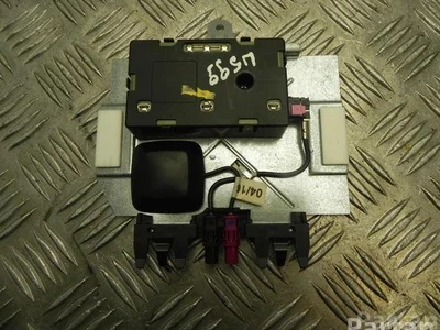 Mercedes-Benz 059876 S-CLASS Coupe (C217) 2016 Amplificateur d'antenne - Image 1