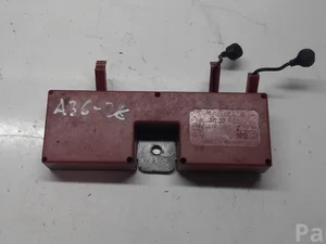 Volvo 8637602 V70 II (SW) 2005 Amplificateur d'antenne