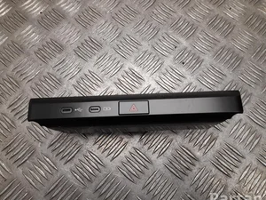 Lexus 85532-48030, 86190-46010 / 8553248030, 8619046010 LBX 2025 Périphérique d'entrée USB