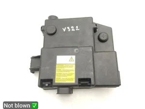 Maserati QUATTROPORTE VI 2014 Boîte à fusibles