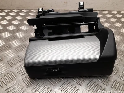 BMW 5A62751 5 G60 2024 Évent Left Front - Image 1