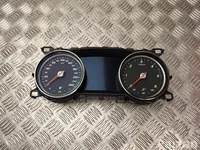 Mercedes-Benz A 213 900 79 19 / A2139007919 E-CLASS T-Model (S213) 2017 Kombiinstrumente km/h Automatikgetriebe