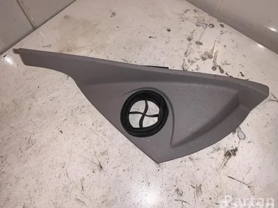 Volvo 30672382 V50 (MW) 2008 Garniture /moulage - Image 1