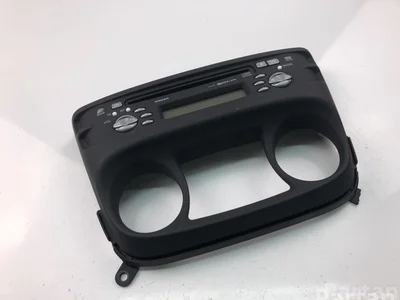 Nissan ALMERA II (N16) 2004 CD-Radio - Bild 1