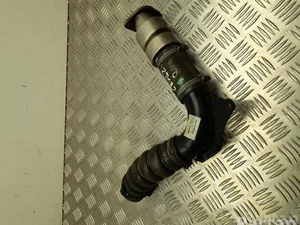 Ford AV61-6C750-AC / AV616C750AC FOCUS III 2011 Tuyaux / Tubes / Connexions