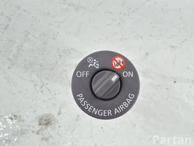 Renault CAPTUR (J5_) 2014 Jungiklis keleivio oro pagalvės išjungimui - Paveiksliukas 1