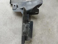 Gebrauchtes Original Land Rover J8A2-001A04-AB / J8A2001A04AB RANGE ROVER VELAR (L560) 2017 Kühlerbefestigungsteile