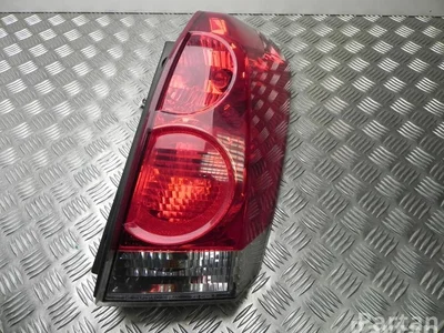 Nissan 26550 5200 / 265505200 QUEST (V42) 2005 Feu arrière - Image 1