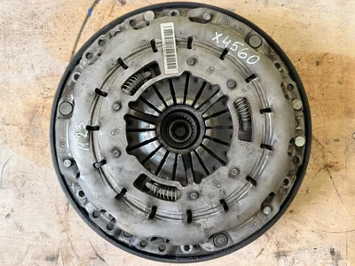 BMW 7603846, 760384601, 7594958 3 Convertible (E93) 2011 Kit d'embrayage - Image 1