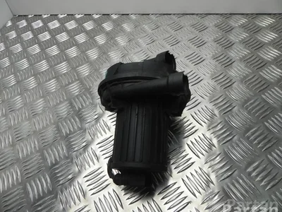 Audi 06A 959 253 B / 06A959253B A3 (8L1) 2003 Pompe à air secondaire - Image 1