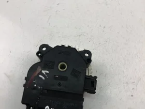 Toyota CZ113800-2800PLS / CZ1138002800PLS YARIS (_P13_) 2013 Moteur de réglage pour volet de régulation