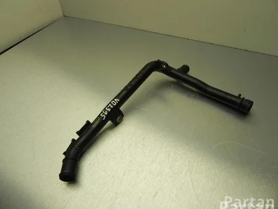 Škoda 03L 121 065 AJ / 03L121065AJ RAPID (NH3) 2013 Tuyau de radiateur - Image 1