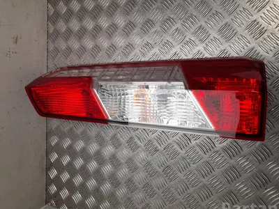 Ford BK3113404AG TRANSIT Box 2018 Feu arrière - Image 1