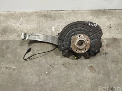 Maserati 06701068730, 670106873 LEVANTE 2019 Logement de roulement de roue Left Front - Image 1