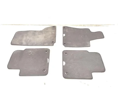 Maserati 940000347 QUATTROPORTE VI 2014 Ensemble de tapis de sol - Image 1