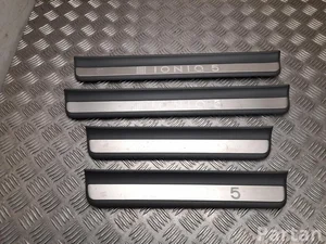 Hyundai 85874-GI000, 85884-GI000, 85888-GI100, 85878-GI100 / 85874GI000, 85884GI000, 85888GI100, 85878GI100 Ioniq 5 NE 2023 Slenksčių apdaila komplektas