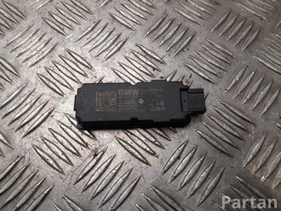 BMW 5 A6A 019 / 5A6A019 2 U06 Active Tourer 2022 Récepteur - Image 1