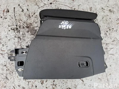 Peugeot 208 II (P21) 2021 Accoudoir - Image 1