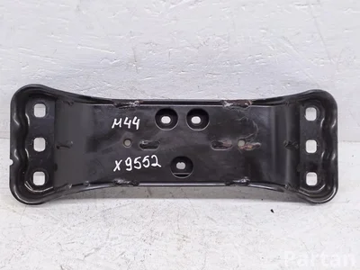 Mercedes-Benz A2052401802 C-CLASS (W205) 2015 Sonstige Halterungen (Aufhängung) - Bild 1