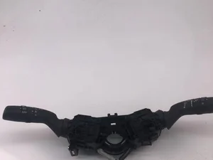 Toyota 02D7017J910 COROLLA ( E210) Sedan 2020 Unidad de control del volante multifuncional