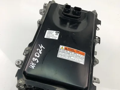 Toyota G9200-47351 / G920047351 COROLLA ( E210) Sedan 2020 Onduleur avec convertisseur - Image 1