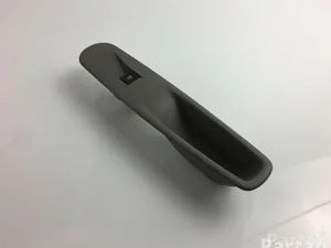 Renault 829506827R ZOE (BFM_) 2012 Botón de elevación de ventanas