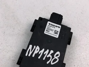 Volvo 31451214 XC90 II 2019 Unité de contrôle pour la surveillance des angles morts