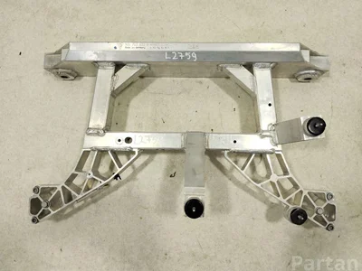 Porsche 9J1713633B,  9J1713551 / 9J1713633B, 9J1713551 Taycan 2023 traverser - Image 1