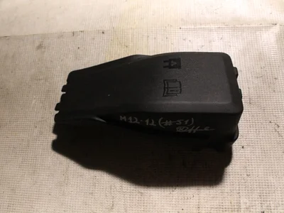 Volvo 30644652 S60 II 2016 Boîte à fusibles - Image 1